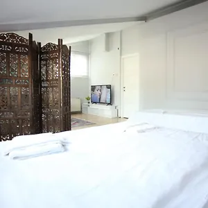 Aras , اسطنبول تركيا