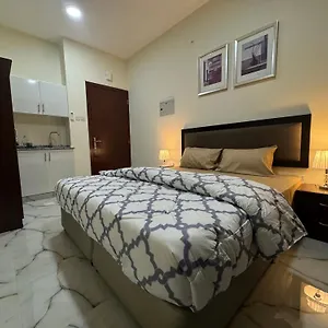 Furnished Private Near Union Metro Station , دبي الإمارات العربية المتحدة